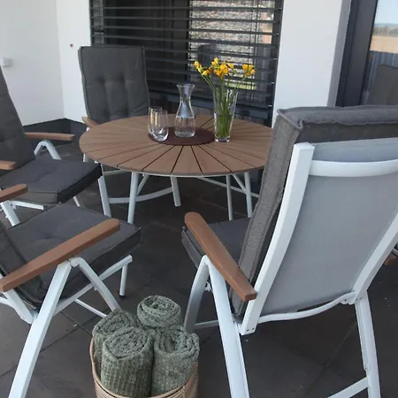 Monica V Penati Golf Villa *