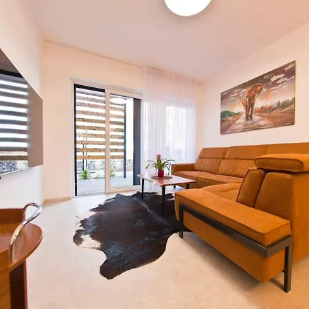 Βίλα Monica V Penati Golf